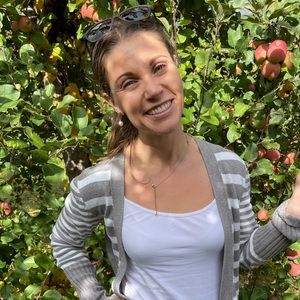 Meet your Posher, Veronica